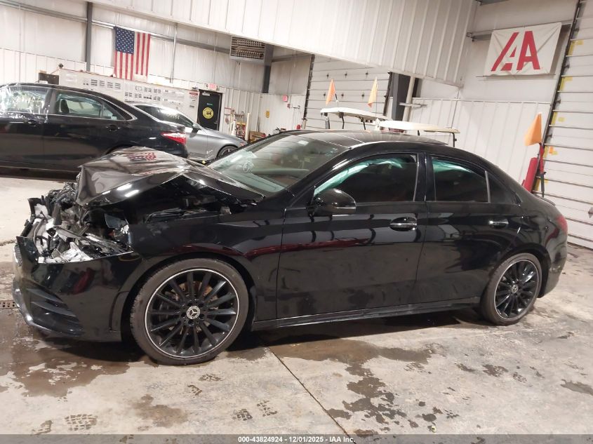 2019 Mercedes-Benz A 220 VIN: WDD3G4EBXKW026413 Lot: 43824924