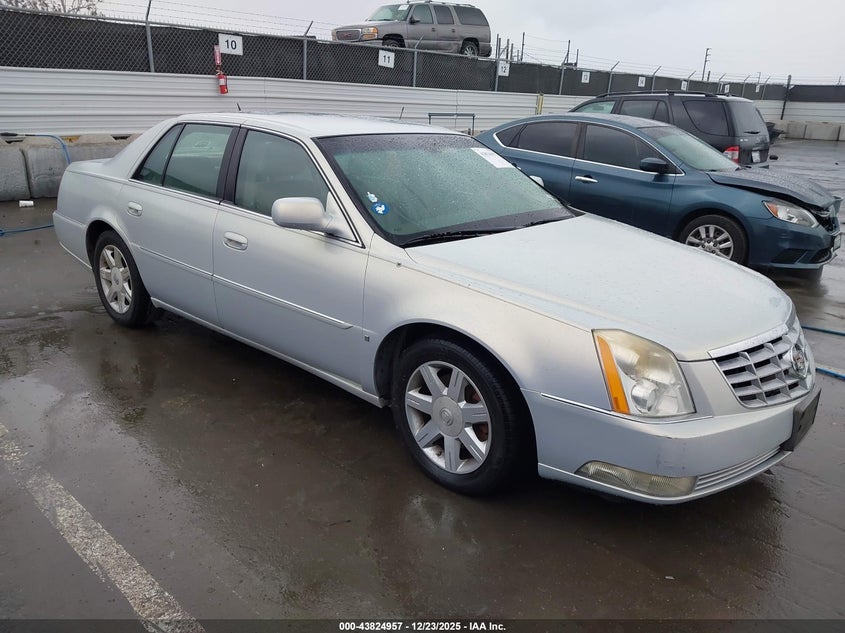2006 Cadillac Dts Standard