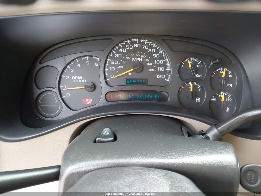 2005 Chevrolet Tahoe Ls VIN: 1GNEC13V55R185764 Lot: 43825050