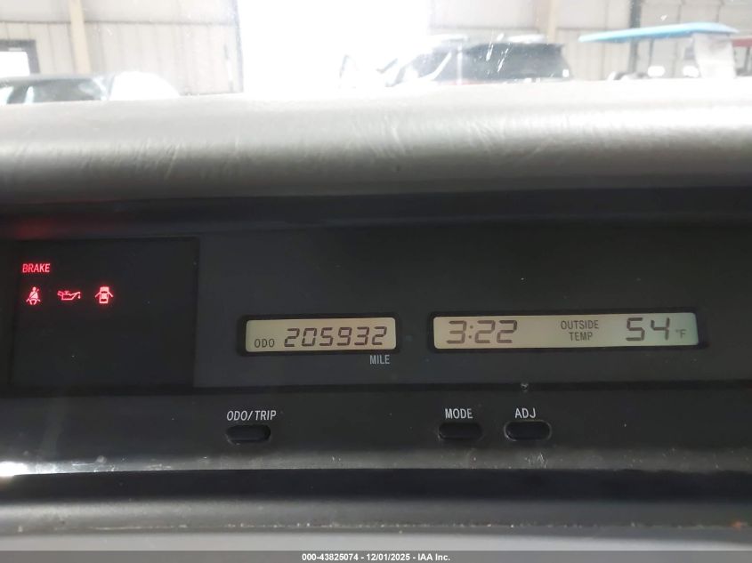 2002 Toyota Avalon Xl VIN: 4T1BF28BX2U223050 Lot: 43825074