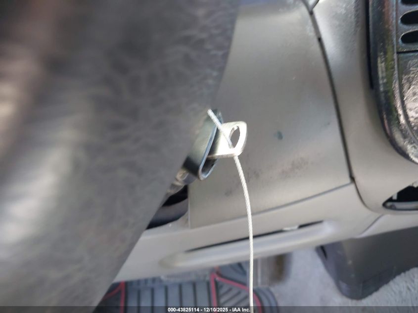 1998 Ford F-150 Lariat/Standard/Xl/Xlt VIN: 1FTZX1762WKA77677 Lot: 43825114