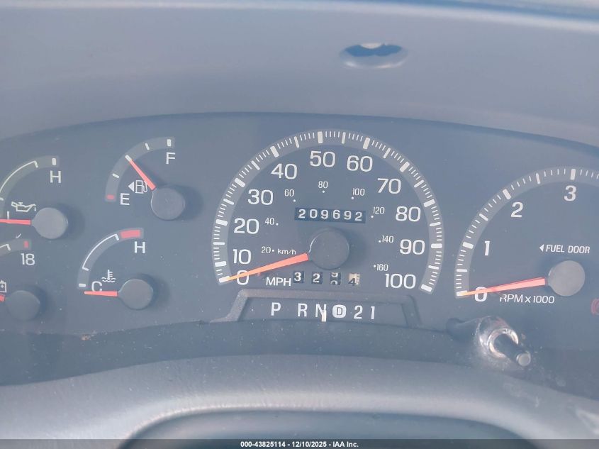 1998 Ford F-150 Lariat/Standard/Xl/Xlt VIN: 1FTZX1762WKA77677 Lot: 43825114