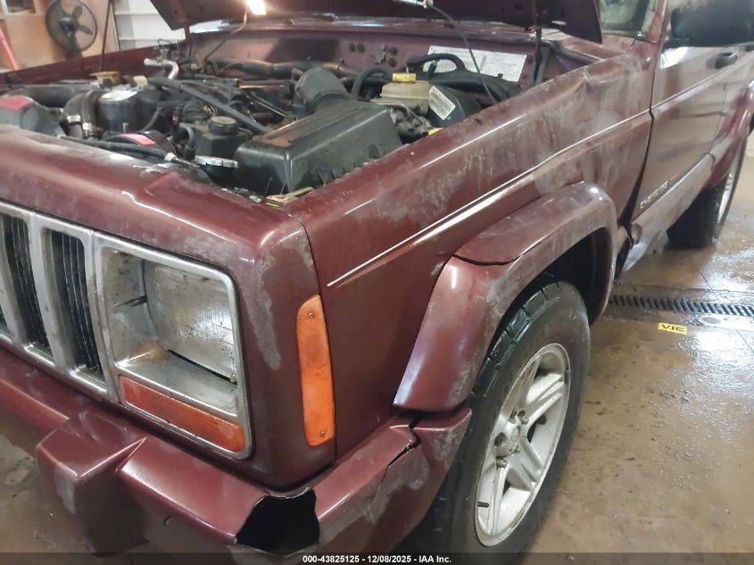 2000 Jeep Cherokee Limited VIN: 1J4FF68SXYL135329 Lot: 43825125