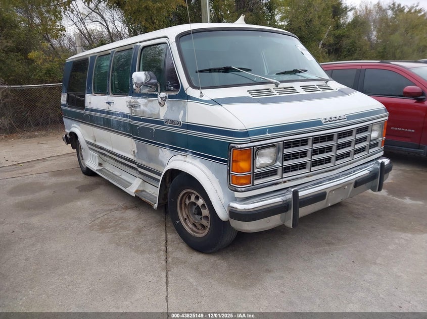 2B6HB21Y9NK146209 1992 Dodge Ram Van B250 auction photo 1