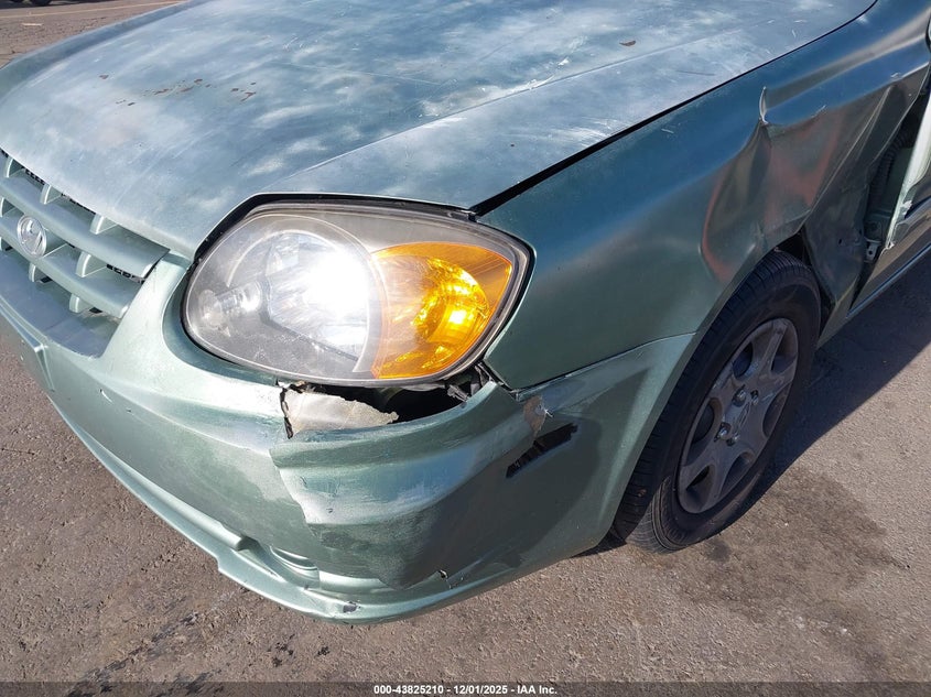 KMHCG35C95U324329 2005 HYUNDAI ACCENT photo no. 18