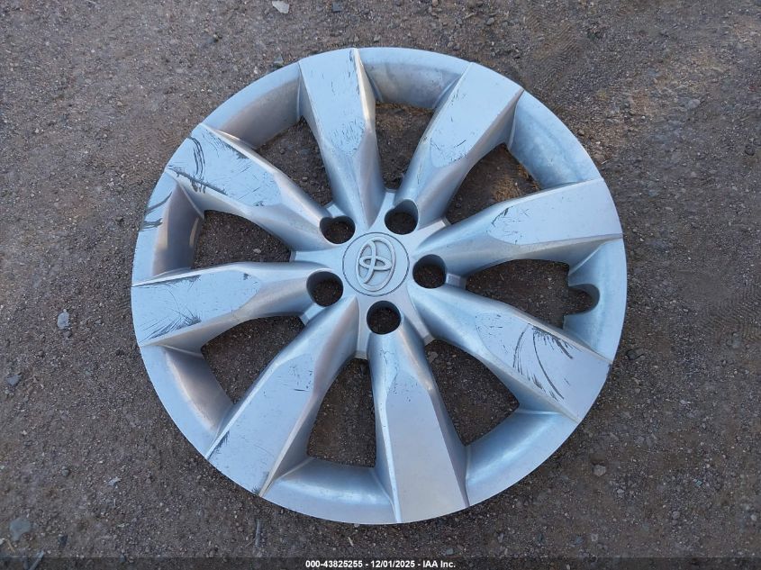 2014 Toyota Corolla Le VIN: 5YFBURHE1EP010468 Lot: 43825255