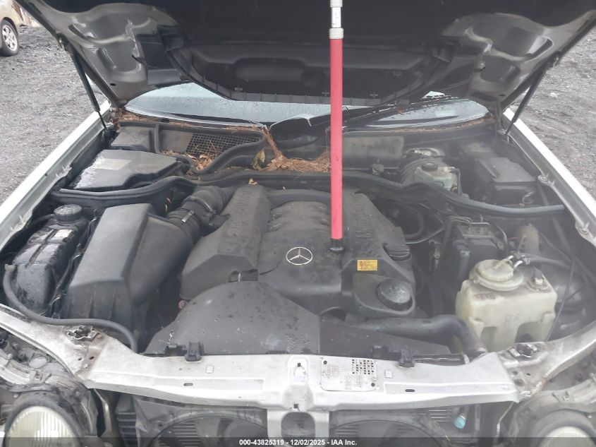 1998 Mercedes-Benz E 320 VIN: WDBJF65F7WA448949 Lot: 43825319