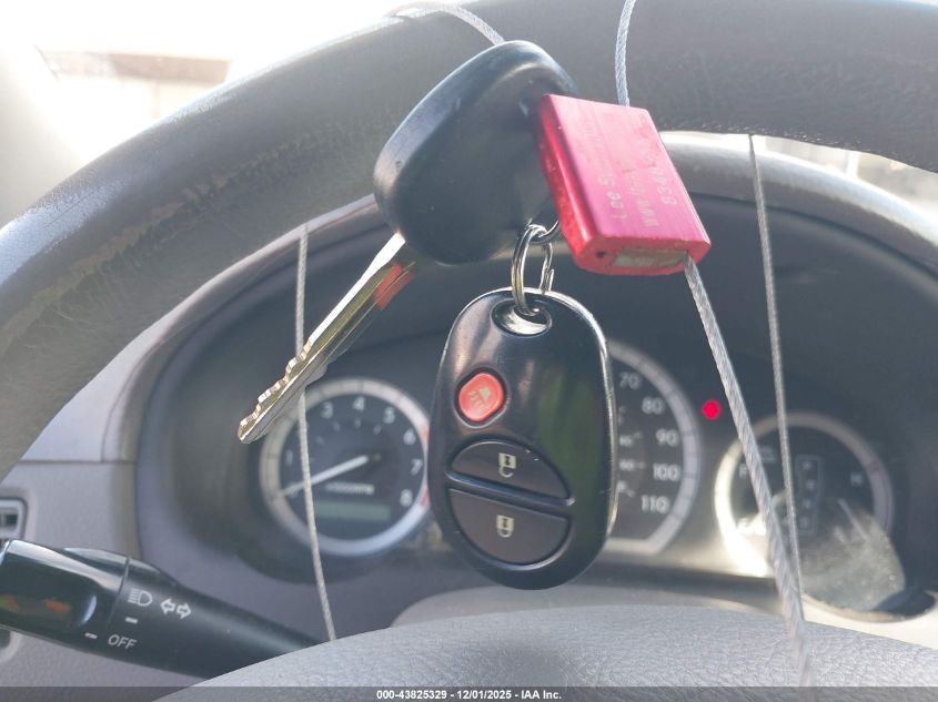 2005 Toyota Sienna Le VIN: 5TDZA23C15S372358 Lot: 43825329