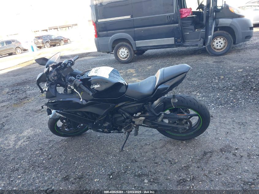 2019 Kawasaki Ex650 F VIN: JKAEXEK11KDA32890 Lot: 43825381