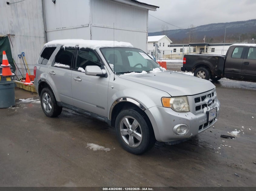 FORD ESCAPE 2008. Lot# 43825390. VIN 1FMCU94188KE02711. Photo 1