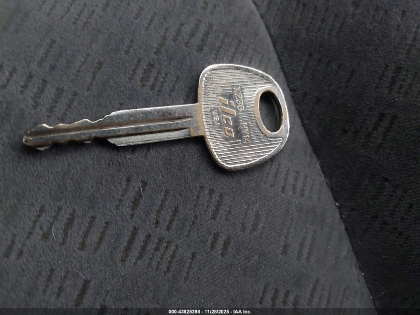 2006 Hyundai Elantra Gls/Limited VIN: KMHDN46D96U309919 Lot: 43825398