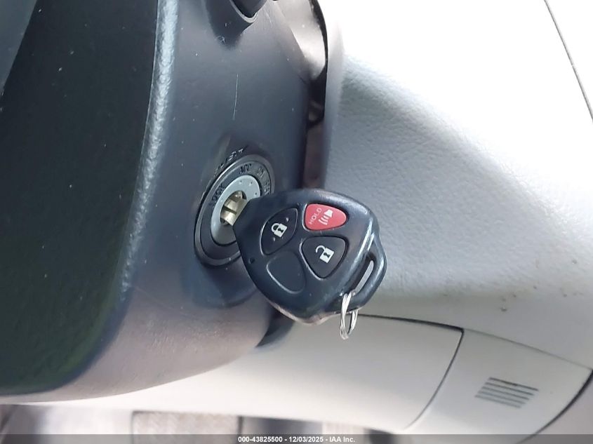 2007 Toyota Rav4 Limited V6 VIN: JTMZK31V875011712 Lot: 43825500