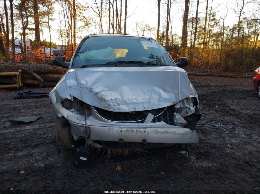 2004 Chrysler Town & Country Lx VIN: 2C4GP44R04R618408 Lot: 43825509