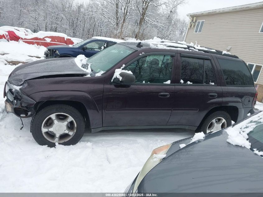 2008 Chevrolet Trailblazer Lt VIN: 1GNDT13S882219808 Lot: 43825560