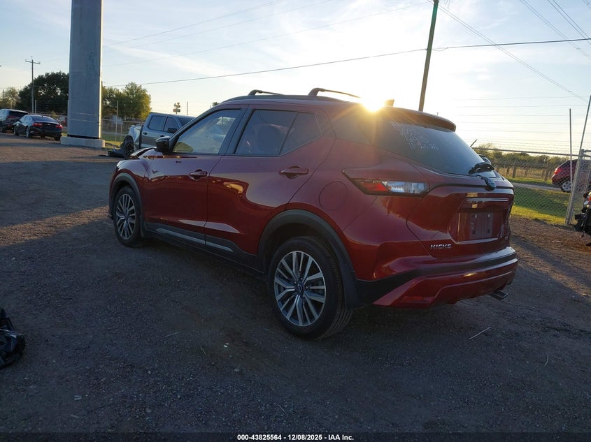 2023 Nissan Kicks Sr Xtronic Cvt