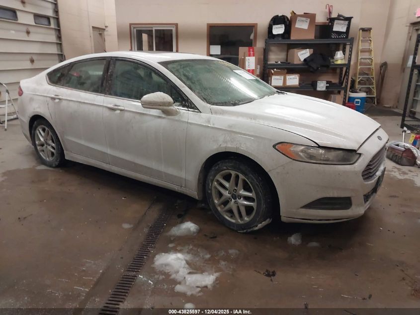 FORD FUSION SE