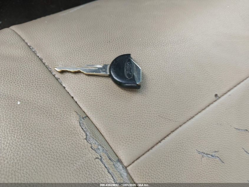 2008 Ford Expedition Xlt VIN: 1FMFU15598LA07723 Lot: 43825693