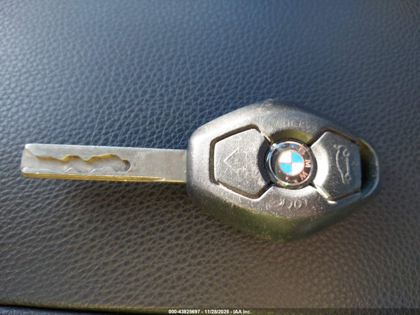 2005 BMW 545I VIN: WBANB335X5CN63441 Lot: 43825697