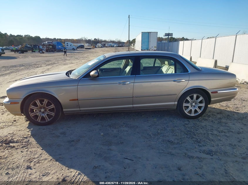 2005 Jaguar Xj Xj8 L VIN: SAJWA79C45SG46820 Lot: 43825715