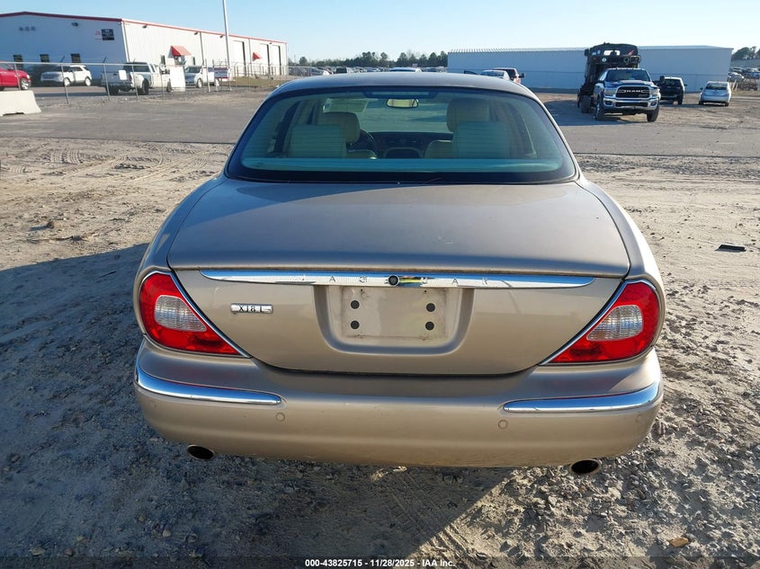 2005 Jaguar Xj Xj8 L VIN: SAJWA79C45SG46820 Lot: 43825715