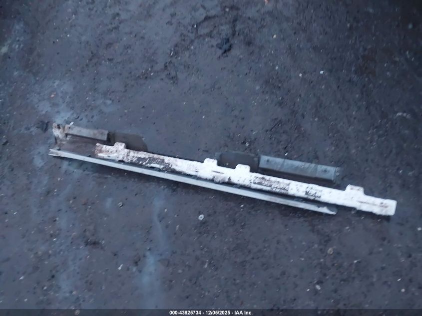 2007 Toyota Camry Hybrid VIN: JTNBB46K873005924 Lot: 43825734