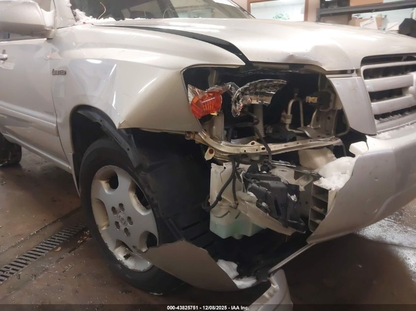 2004 Toyota Highlander Limited V6 VIN: JTEEP21A740020865 Lot: 43825751