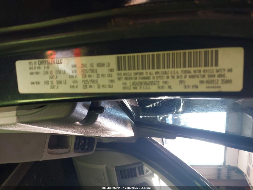 2008 Jeep Liberty Sport VIN: 1J8GN28K18W105455 Lot: 43825811