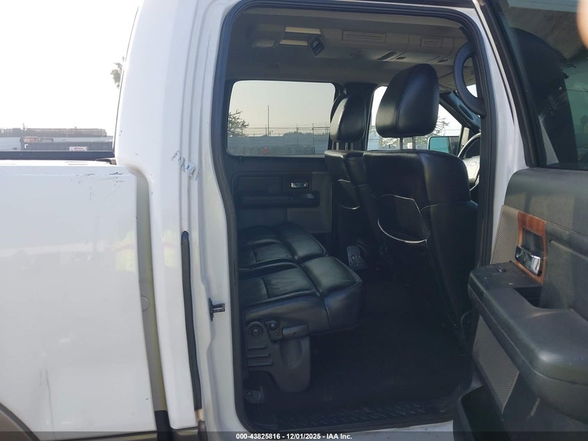 1FTPW12584FA47758 2004 FORD F-150 photo no. 8