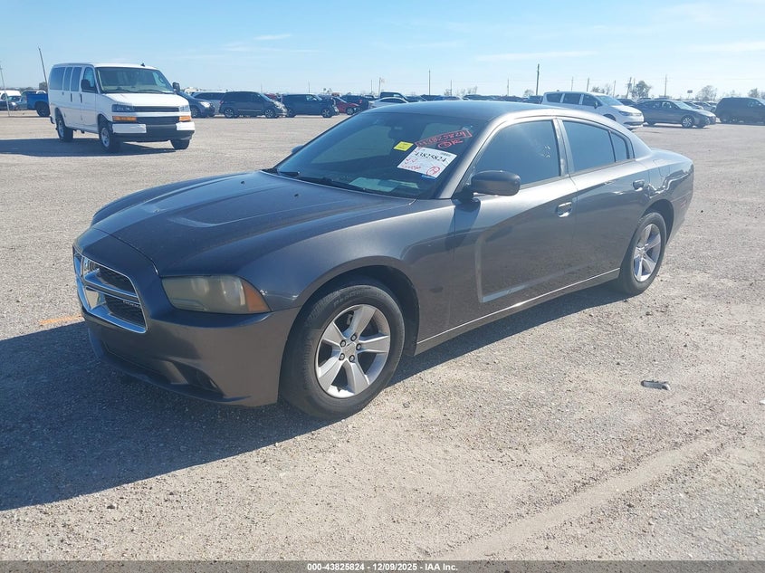 Vin: 2c3cdxbg4eh168381, lot: 44321313, dodge charger se 20142