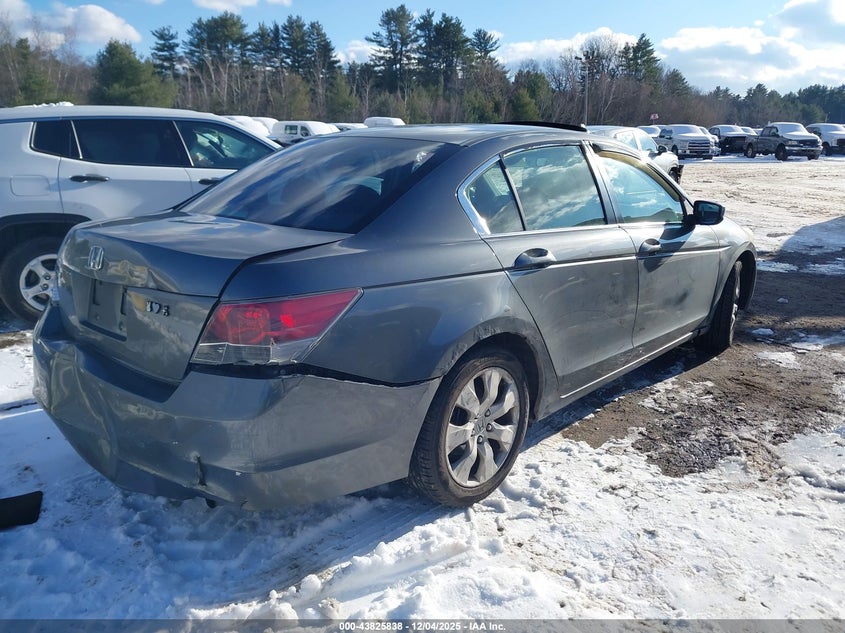 JHMCP26768C031187 2008 HONDA ACCORD photo no. 4