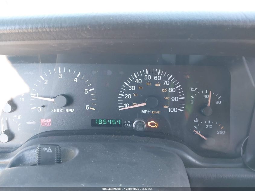 2000 Jeep Cherokee Sport VIN: 1J4FF48S7YL271521 Lot: 43825839