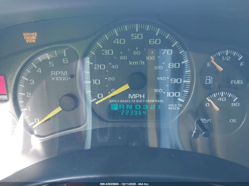 2001 GMC Yukon Slt VIN: 1GKEC13T41J189812 Lot: 43825880