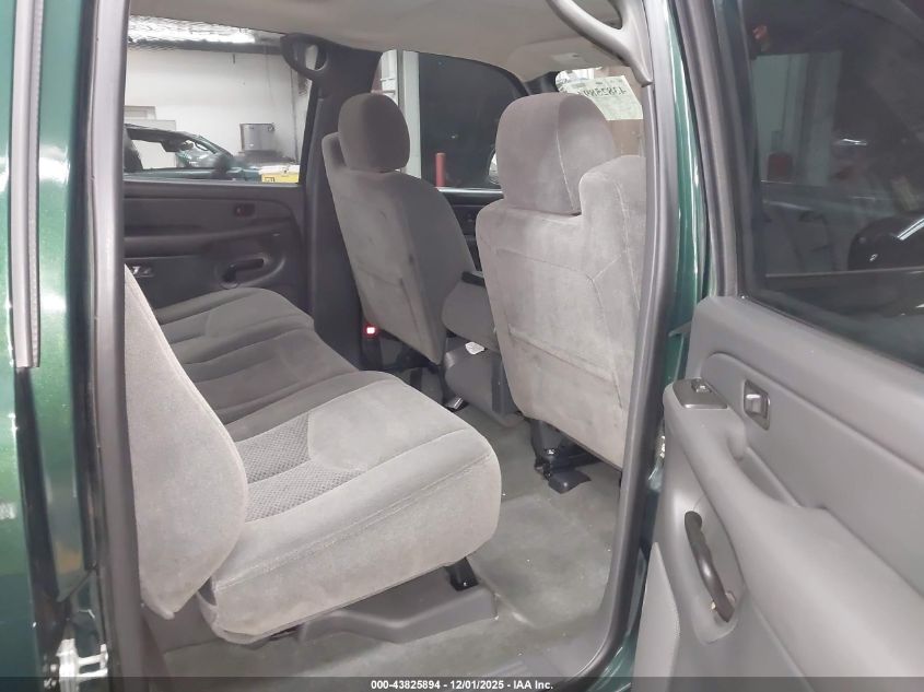 2006 Chevrolet Silverado 1500 Ls VIN: 2GCEC13V861260332 Lot: 43825894