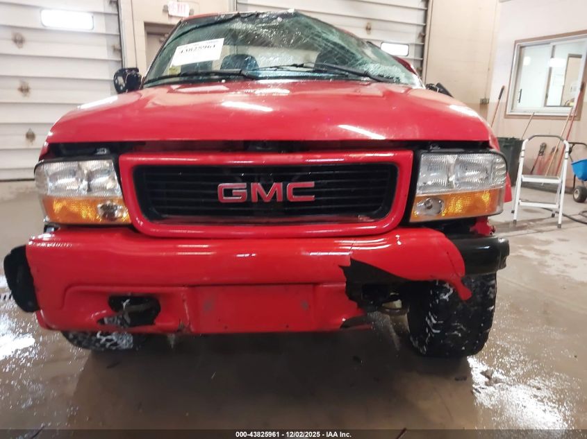 2000 GMC Sonoma Sls VIN: 1GTCT19W3Y8300548 Lot: 43825961