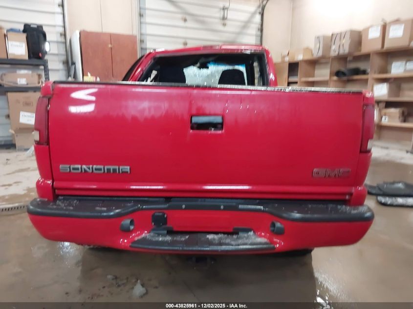2000 GMC Sonoma Sls VIN: 1GTCT19W3Y8300548 Lot: 43825961