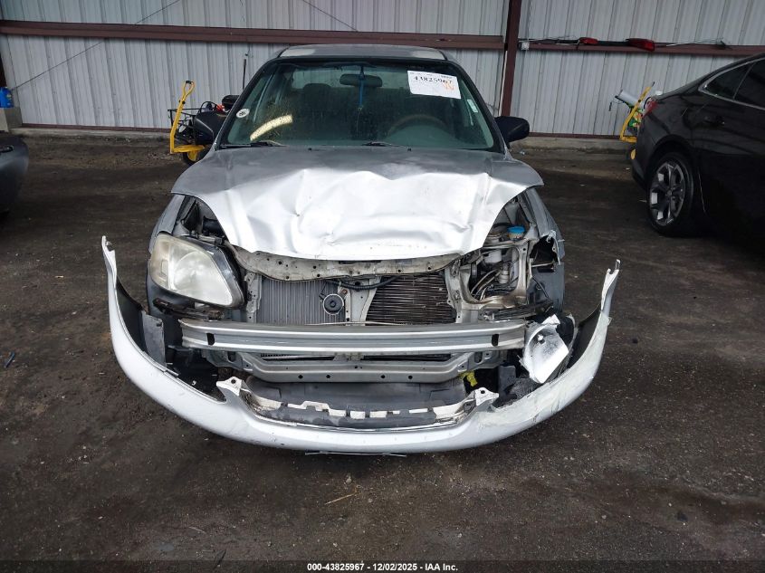 2000 Honda Civic Value Package VIN: 2HGEJ6615YH530527 Lot: 43825967