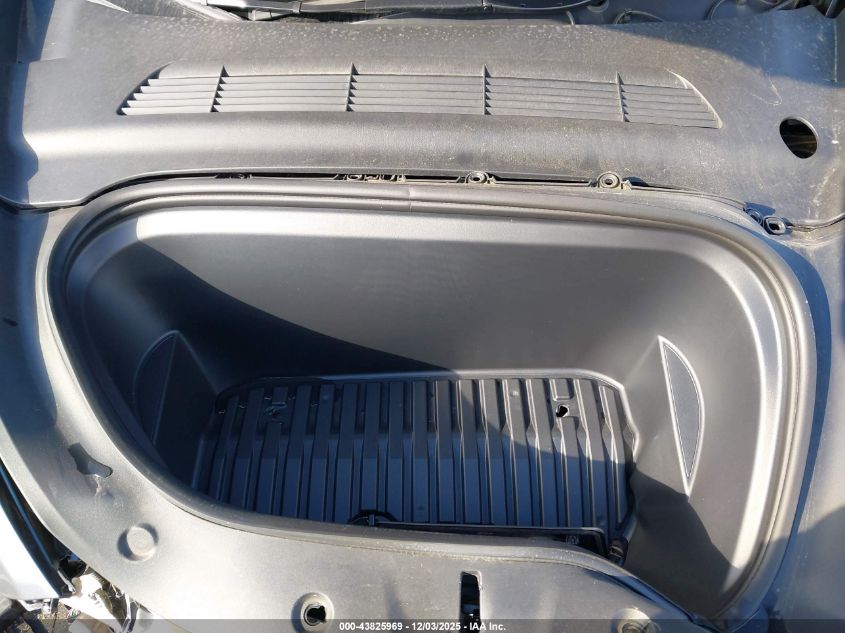 2023 Tesla Model Y Performance Dual Motor All-Wheel Drive VIN: 7SAYGDEF6PF702678 Lot: 43825969