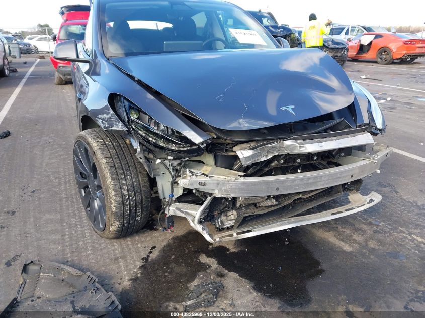 2023 Tesla Model Y Performance Dual Motor All-Wheel Drive VIN: 7SAYGDEF6PF702678 Lot: 43825969