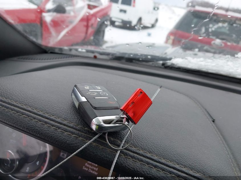 2019 Ram 3500 Laramie 4X4 8' Box VIN: 3C63RRJL3KG676285 Lot: 43826067