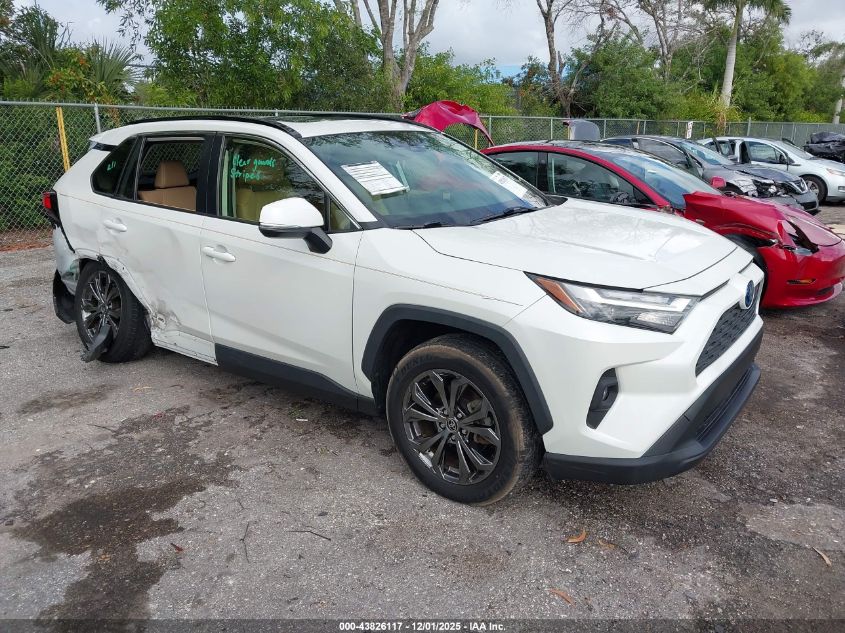 TOYOTA RAV4 HYBRID XLE PREMIUM