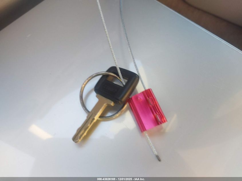 1998 Volvo V70 Glt VIN: YV1LW5641W2382047 Lot: 43826169