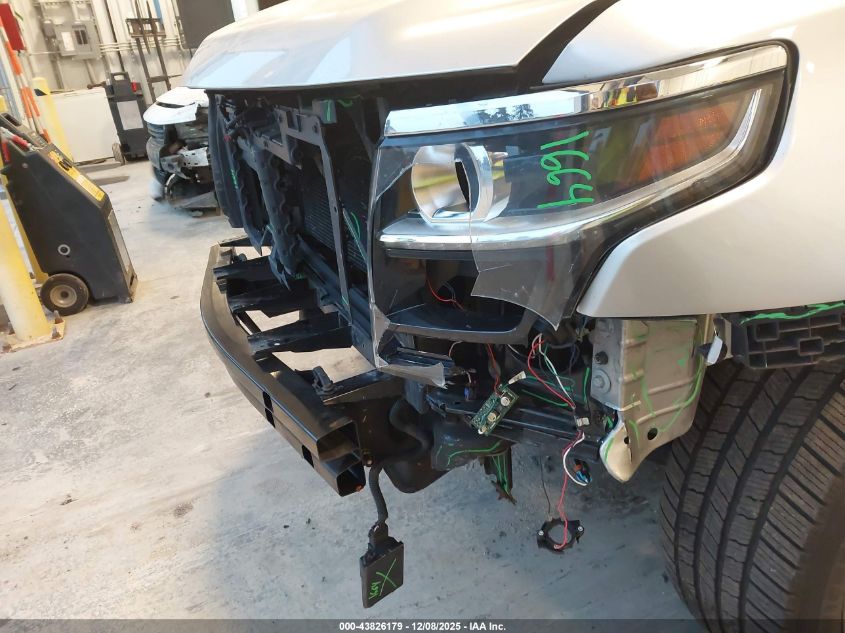 2017 Chevrolet Suburban Premier VIN: 1GNSKJKC9HR140885 Lot: 43826179