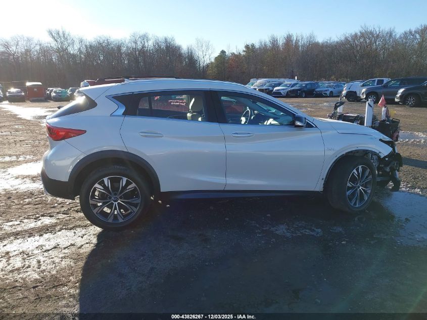 2017 Infiniti Qx30 Luxury VIN: SJKCH5CR1HA031256 Lot: 43826267