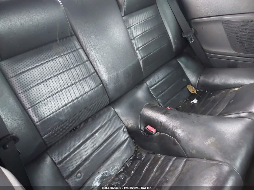 2005 Ford Mustang Gt VIN: 1ZVFT85H555242238 Lot: 43826396