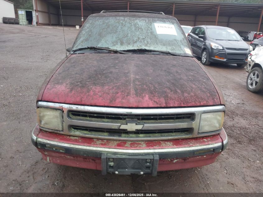 1997 Chevrolet Blazer VIN: 1GNC513W2V2188892 Lot: 43826461