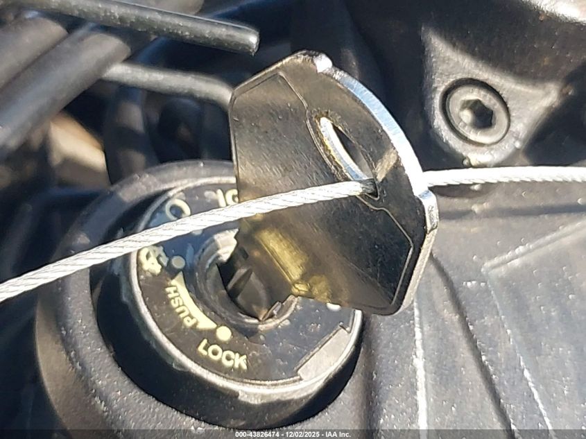 2015 Yamaha Yzfr3 VIN: MH3RH06Y2FK004384 Lot: 43826474