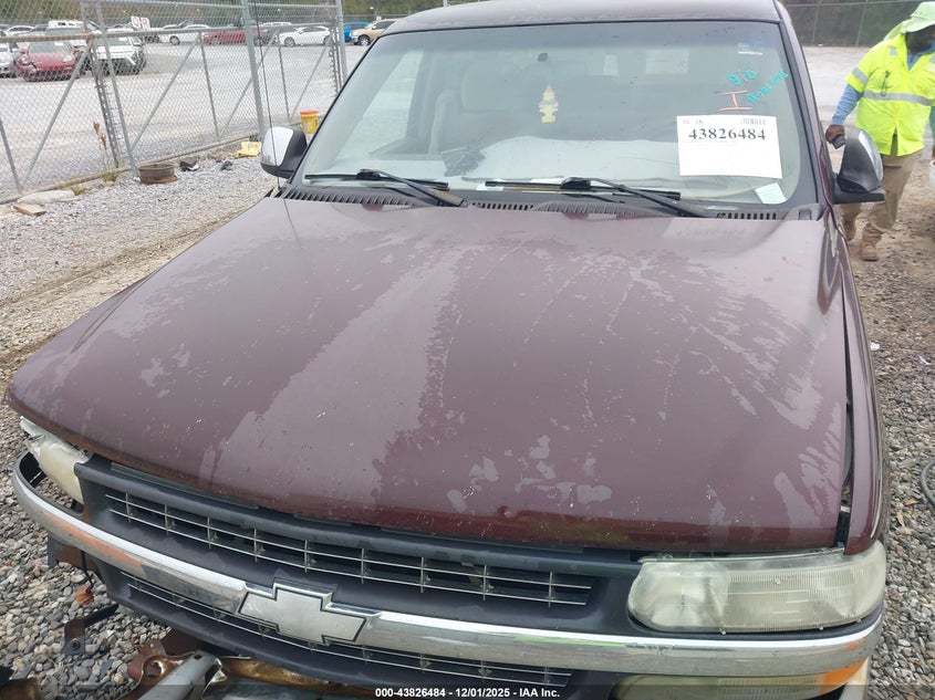 2GCEC19VX21100275 2002 CHEVROLET SILVERADO photo no. 10