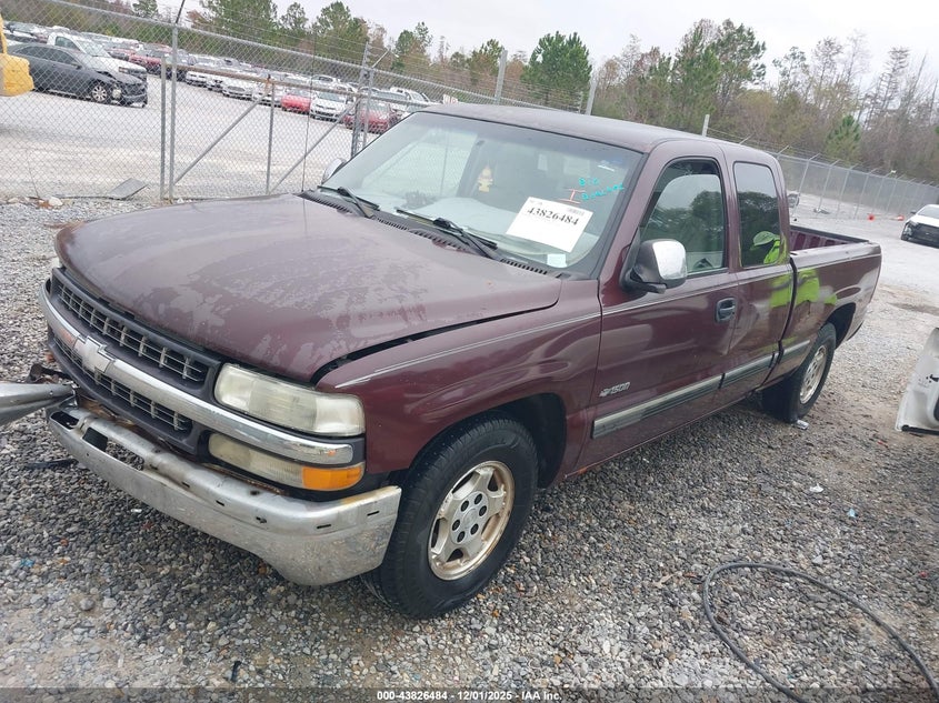 2GCEC19VX21100275 2002 CHEVROLET SILVERADO photo no. 2