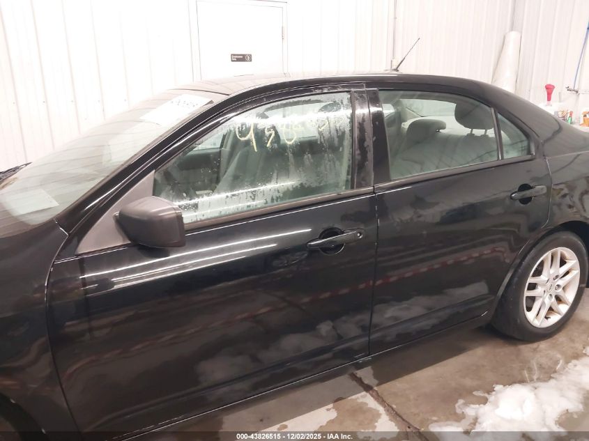 2012 Ford Fusion S VIN: 3FAHP0GA0CR129301 Lot: 43826515