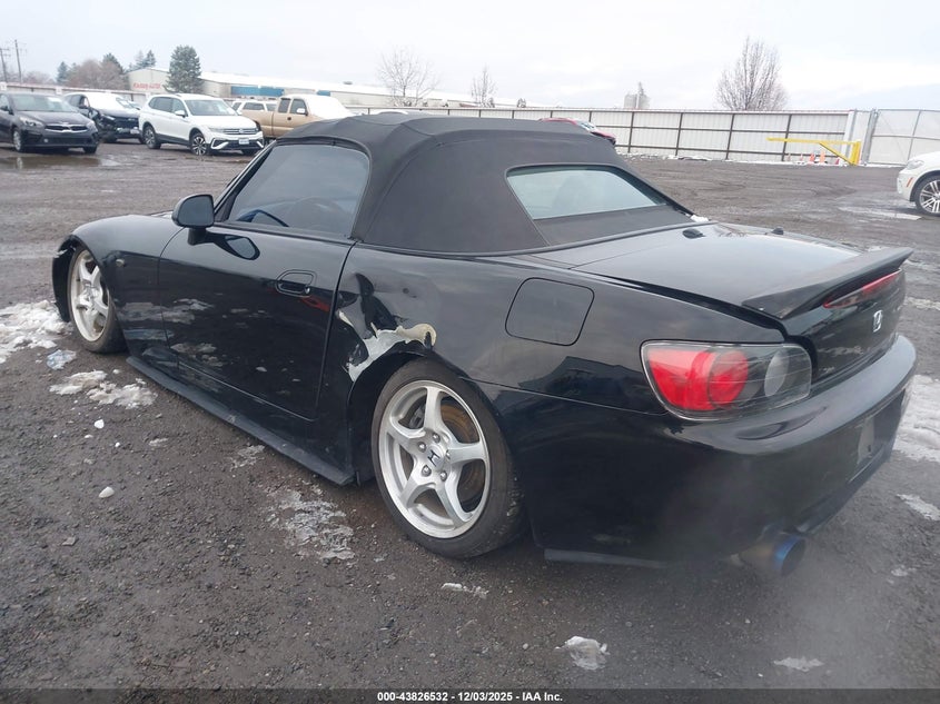 JHMAP1140YT007031 2000 HONDA S2000 photo no. 3